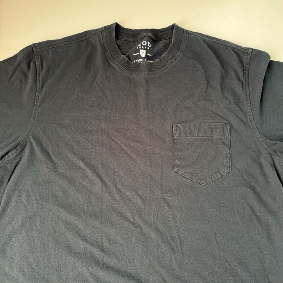 IZOD Jeans Men's Rock Washed Collection Black Tee Size Medium - Picture 11 of 14